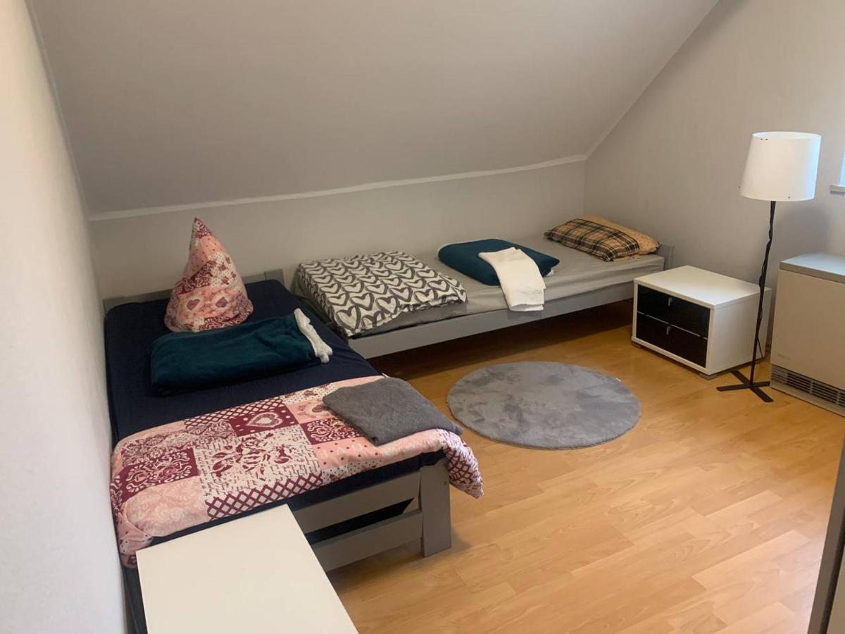 2 Room Apartament Messe เอสเซน ภายนอก รูปภาพ